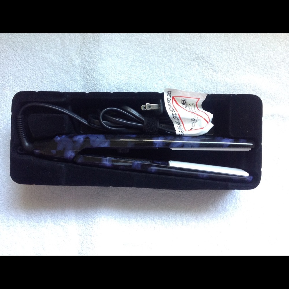 NWOB T3 1" singlepass flat iron